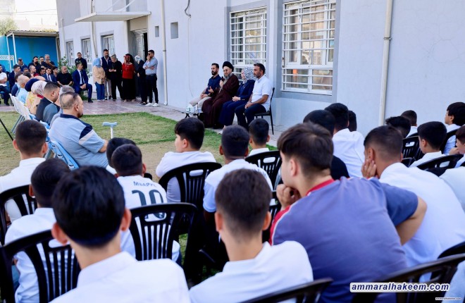 سەید حەكیم سەردانی مالی بێ نەوایانی كەركووك دەكات و داوا دەكات سەرپەرشتیان بكەن و بایەخیش بە تەمەن گەورەكان بدەن