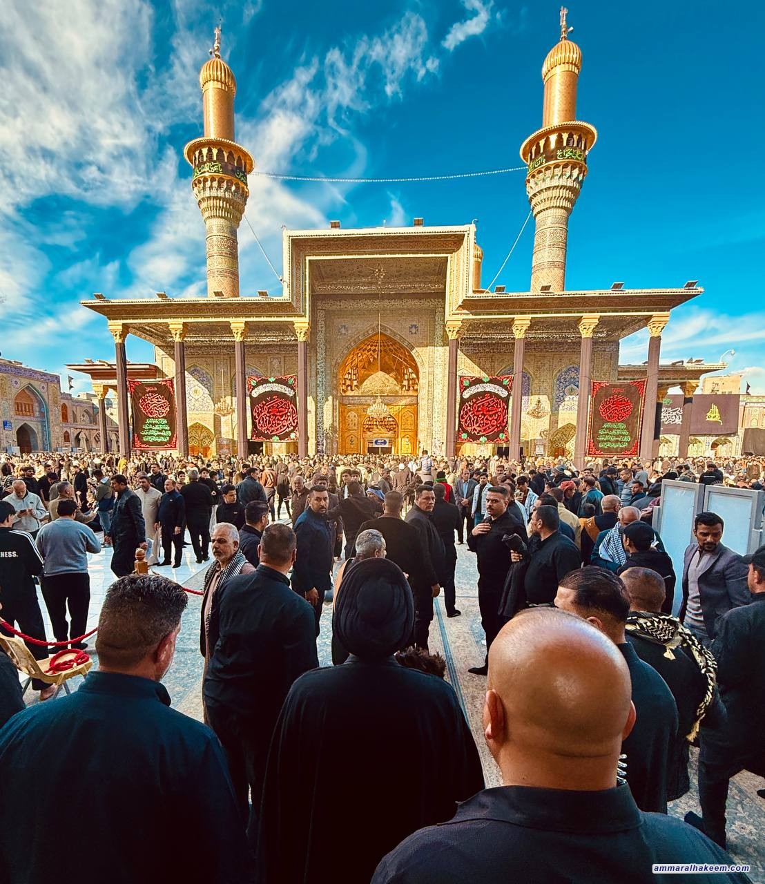 تقرير مصور .. سماحة السيد الحكيم يتشرّف بزيارة مرقد الإمامين الكاظمين في ذكرى استشهاد الإمام موسى بن جعفر الكاظم (عليه السلام).