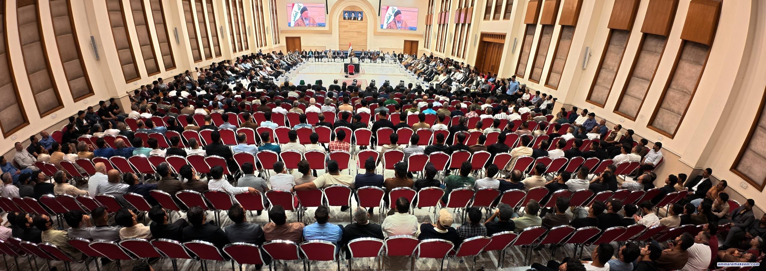 السيد الحكيم يثمّن موقف الفصائل في مواجهة الإرهاب وحماية الدولة