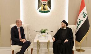 Sayyid Al-Hakeem discusses coalition in Iraq file end, redress with bilateral ties with some state with British Ambassador