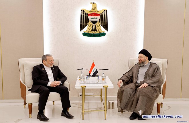 السيد الحكيم يدعو إلى وقف التصعيد والحوار ويحذر من تحركات داعش