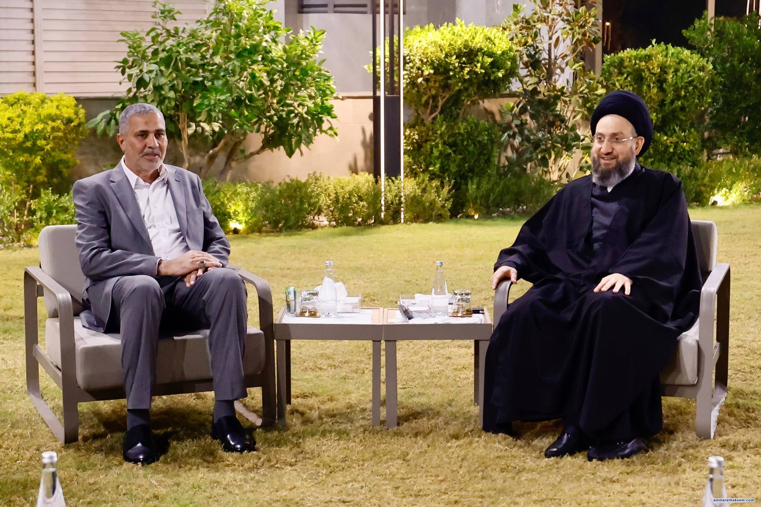 Sayyid Al-Hakeem Affirms Adherence to Constitutional Timelines, Programs Over Names to Form Upcoming Government to Al-Jihad And Al-Binaa Delegation