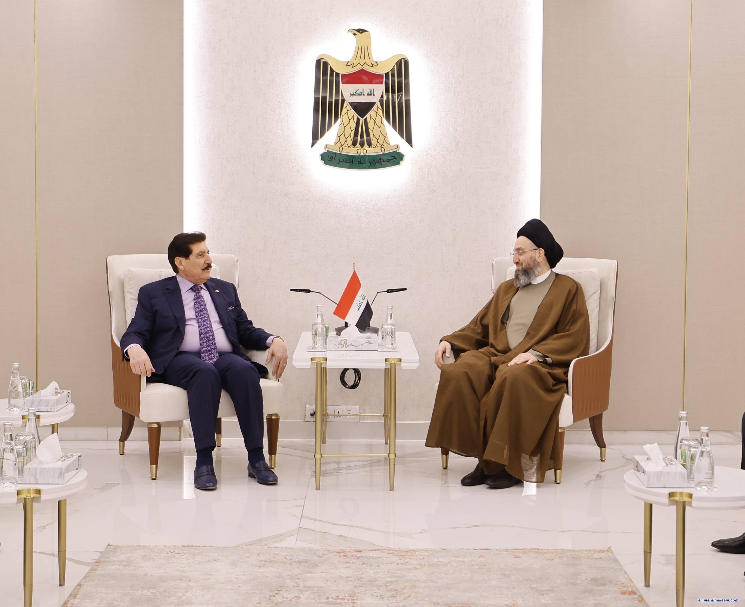 Sayyid Al-Hakeem Meets PUK delegation, Affirms Stance Unity, Constitutional Timelines Adherence