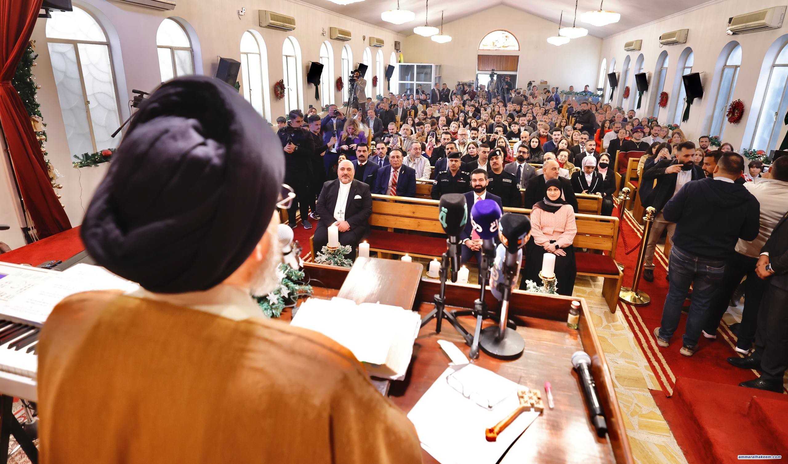 Sayyid Al-Hakeem Joins Christmas Celebrations at Evangelical Christian Union Church, Affirms Iraqi Unity