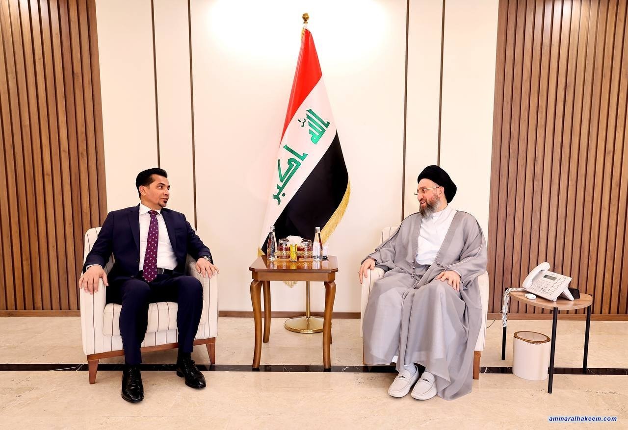 Sayyid Al-Hakeem Meets Transportation Minister, Praises Ministry's Efforts in Serving Citizens, Developing Infrastructure
