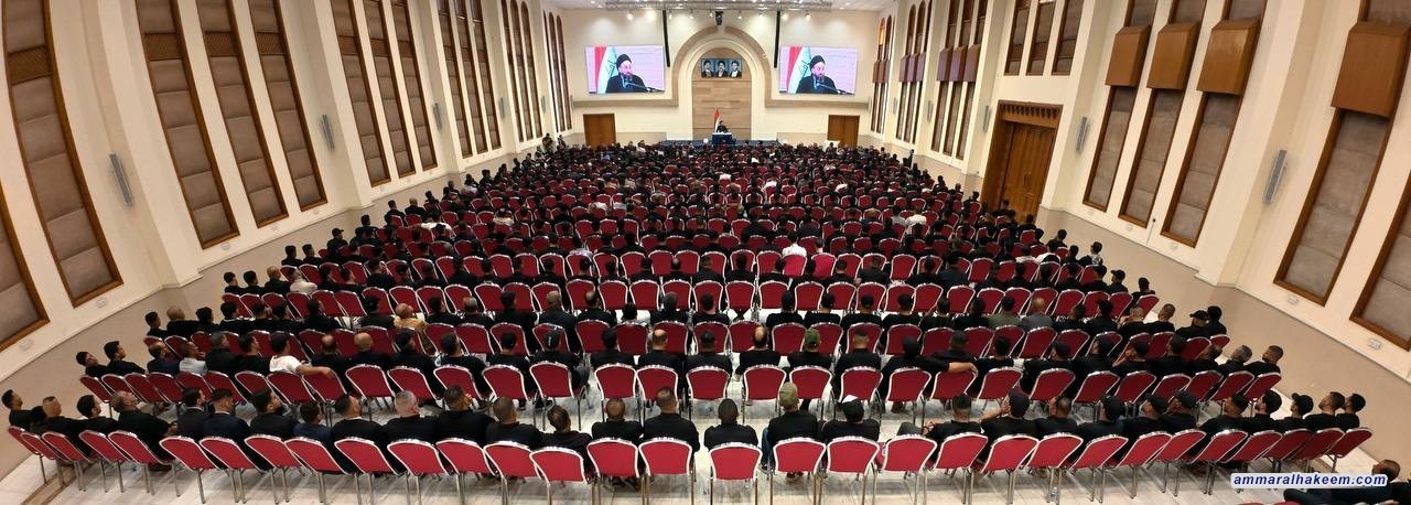 السيد الحكيم يلتقي شيوخ ووجهاء بابل: دعوة للاعتزاز بمنهج الاعتدال والمشاركة الواعية في الانتخابات
