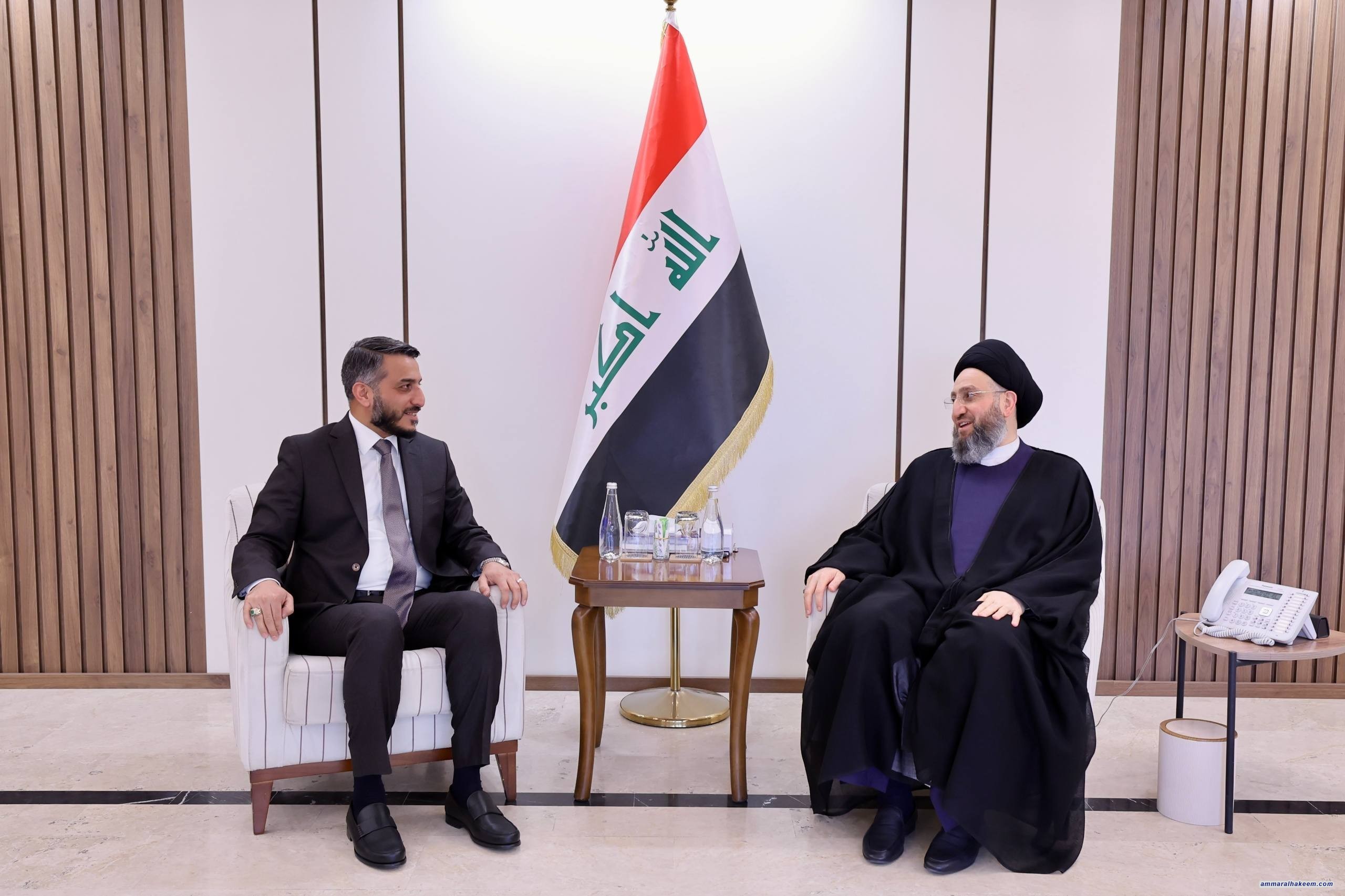 السيد الحكيم: النجف تحظى بمكانة خاصة وتتطلب جهداً خدمياً مضاعفاً