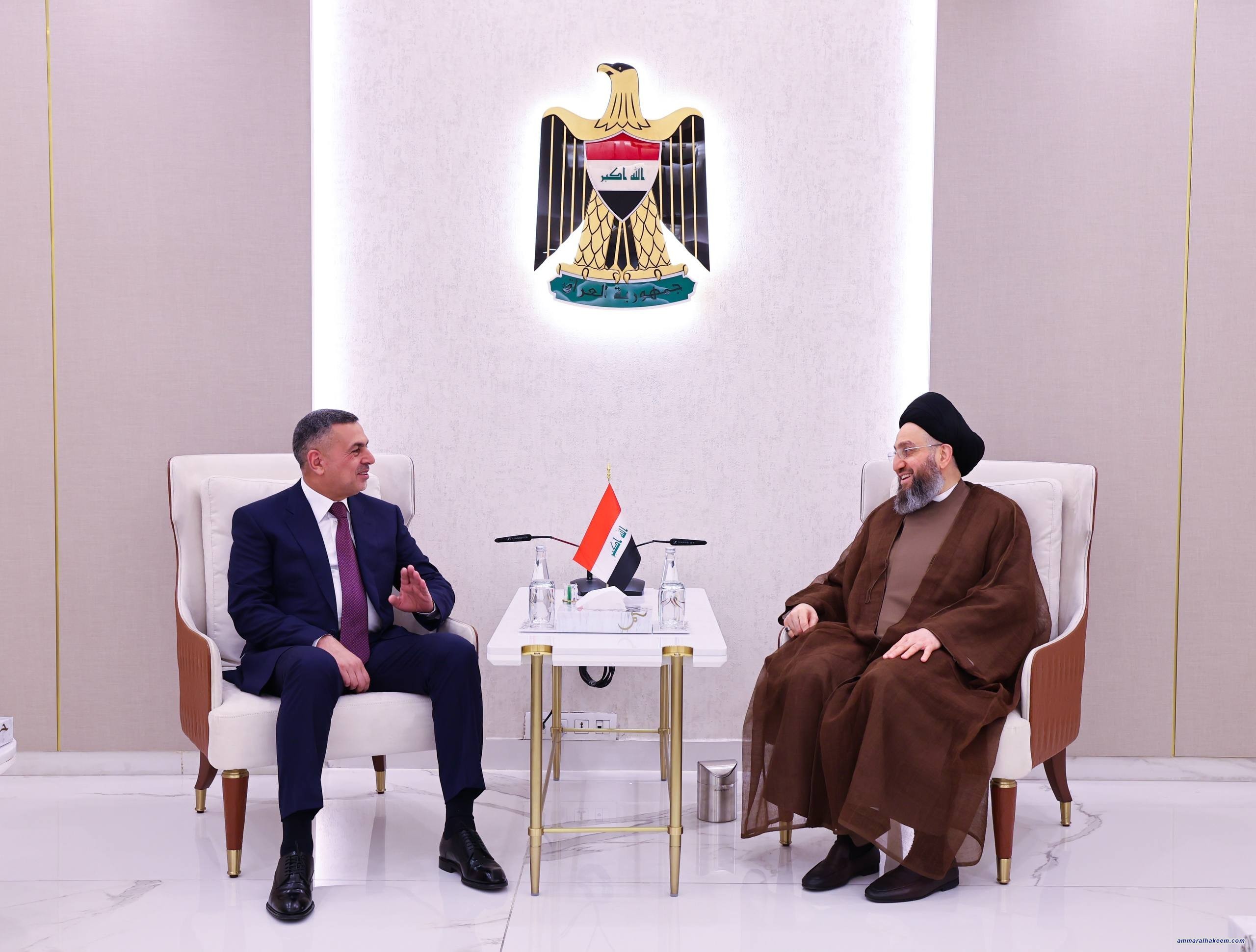 السيد الحكيم يؤكد مع محافظ البصرة أهمية تسريع تشكيل الحكومة وتمكين الحكومات المحلية من صلاحياتها