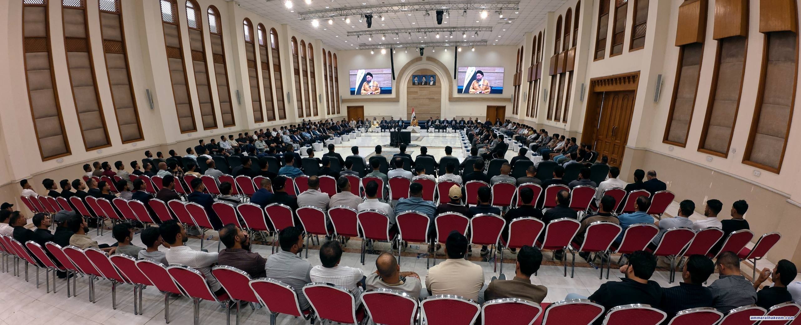 السيد الحكيم: حصر السلاح بيد الدولة يُنجز بالحوار والتفاهم
