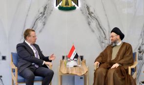 السيد الحكيم يؤكد في لقاء مع السفير الفرنسي أن استقرار العراق يخدم المنطقة والعالم