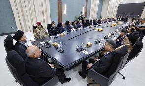 السيد الحكيم يشدد على دعم المحافظات وتسريع المشاريع المتلكئة وإنصاف كربلاء في تخصيصات الموازنة
