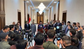 السيد الحكيم يدعو إلى مراعاة أعباء كربلاء في تخصيصات الموازنة وحصص الكهرباء