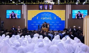 السيد الحكيم: الرزق من آثار الصلاة ويؤكد دورها في معالجة التحديات المعيشية