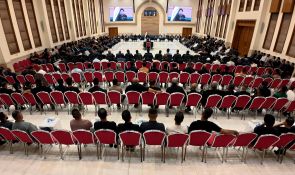 السيد الحكيم: خدمة المواطنين والتواصل الميداني أساس ترسيخ المشروع الوطني