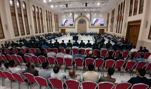 السيد الحكيم: حصر السلاح بيد الدولة يُنجز بالحوار والتفاهم